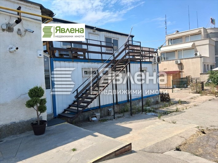 Продава  Пром. помещение град София , с. Казичене , 1020 кв.м | 81168794