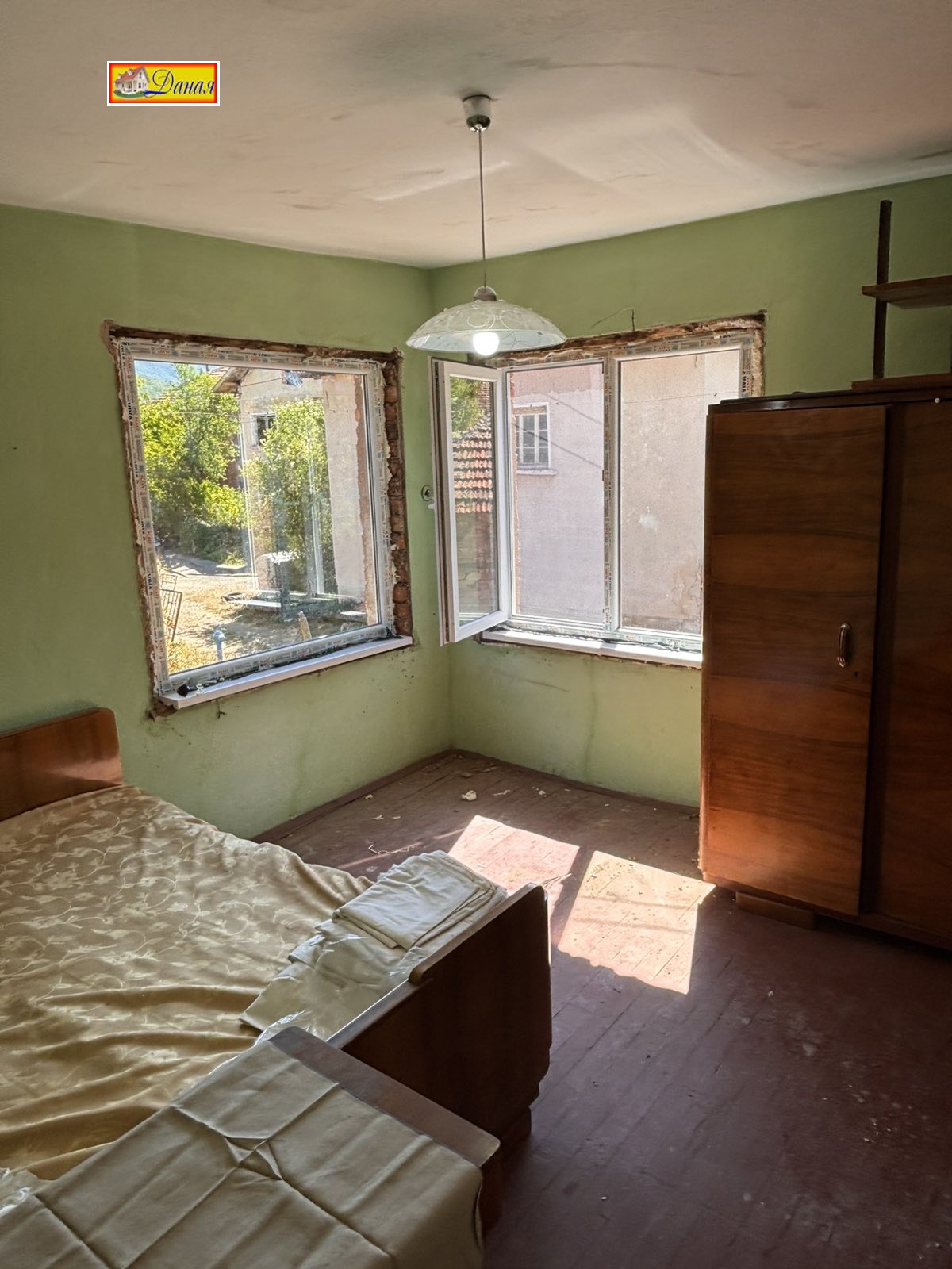 Продава КЪЩА, с. Горно Озирово, област Монтана, снимка 7 - Къщи - 55996099