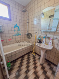 Продава  Етаж от къща град Пловдив , Изгрев , 200 кв.м | 15674600 - изображение [11]