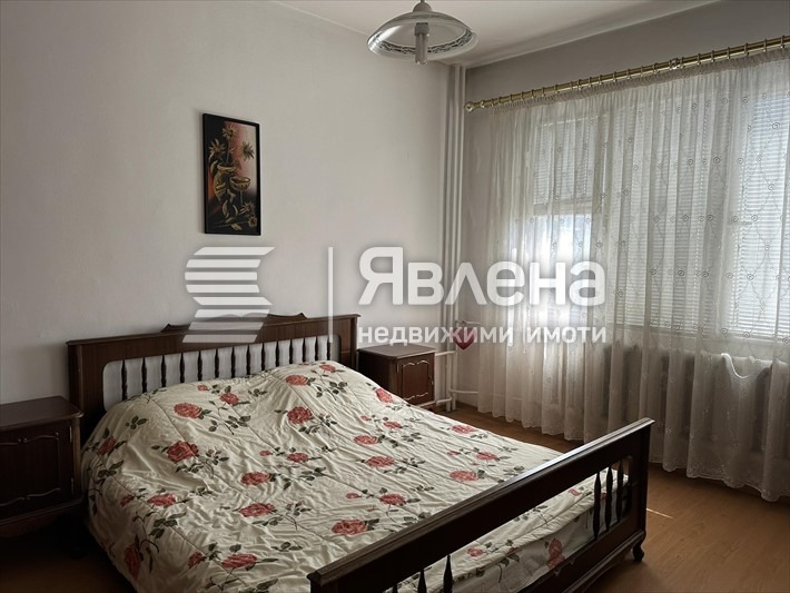 Продава 2-СТАЕН, гр. Пловдив, Изгрев, снимка 3 - Aпартаменти - 49093011