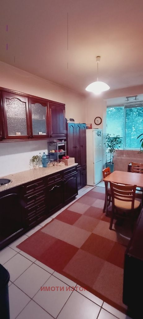 Продава  3-стаен град Перник , Изток , 91 кв.м | 43493515 - изображение [3]
