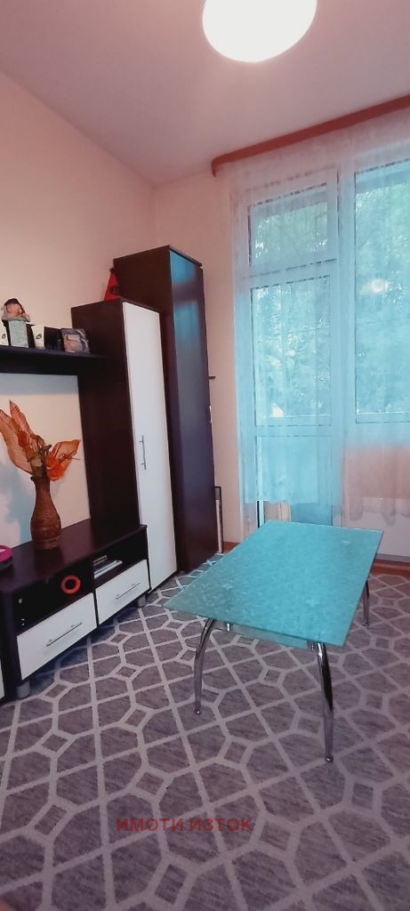 Продава  3-стаен град Перник , Изток , 91 кв.м | 43493515 - изображение [9]