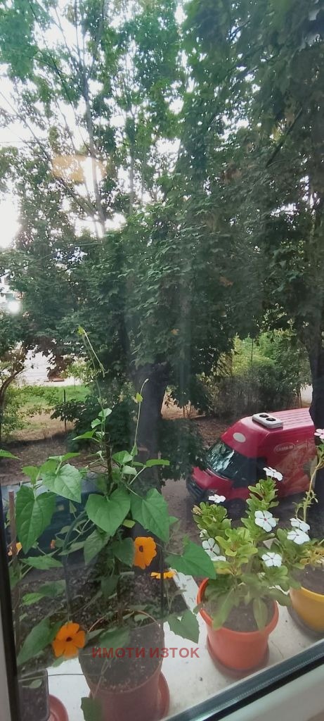 Продава  3-стаен град Перник , Изток , 91 кв.м | 43493515 - изображение [13]