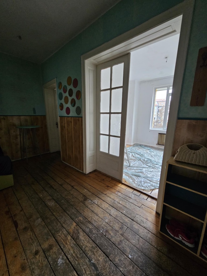 Продава 3-СТАЕН, гр. София, Център, снимка 15 - Апартаменти - 52646154