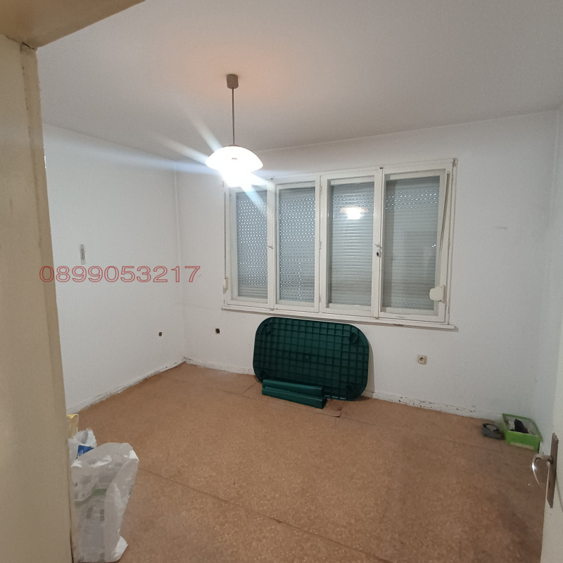 Продава ЕТАЖ ОТ КЪЩА, гр. Асеновград, област Пловдив, снимка 4 - Етаж от къща - 53054206