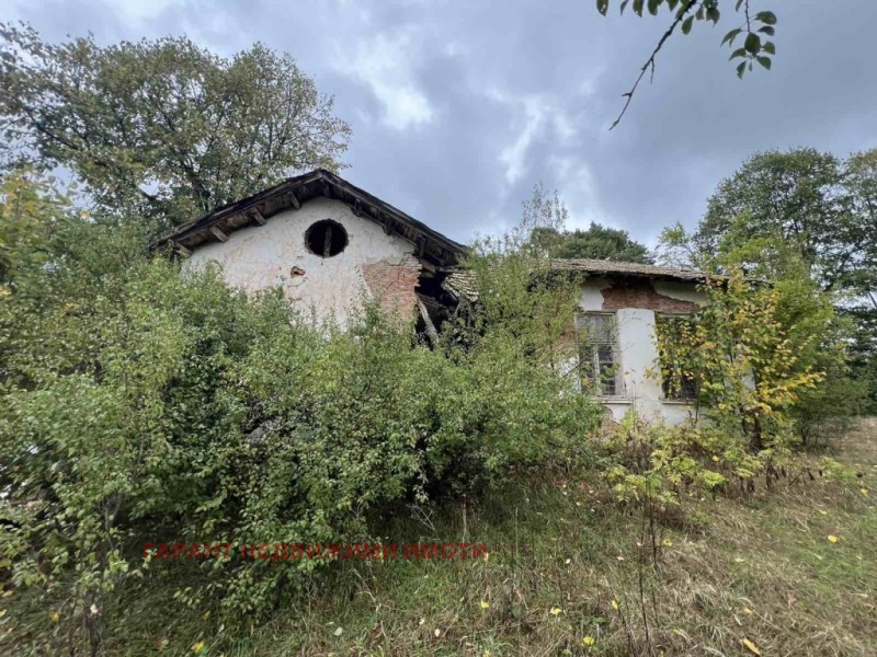 Продава КЪЩА, с. Армените, област Габрово, снимка 3 - Къщи - 52320414