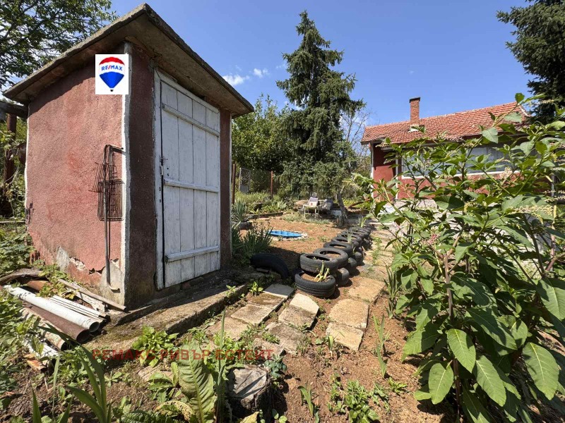 Προς πώληση  Βίλα περιοχή Ruse , Νηκολοβο , 65 τ.μ | 74759471 - εικόνα [3]