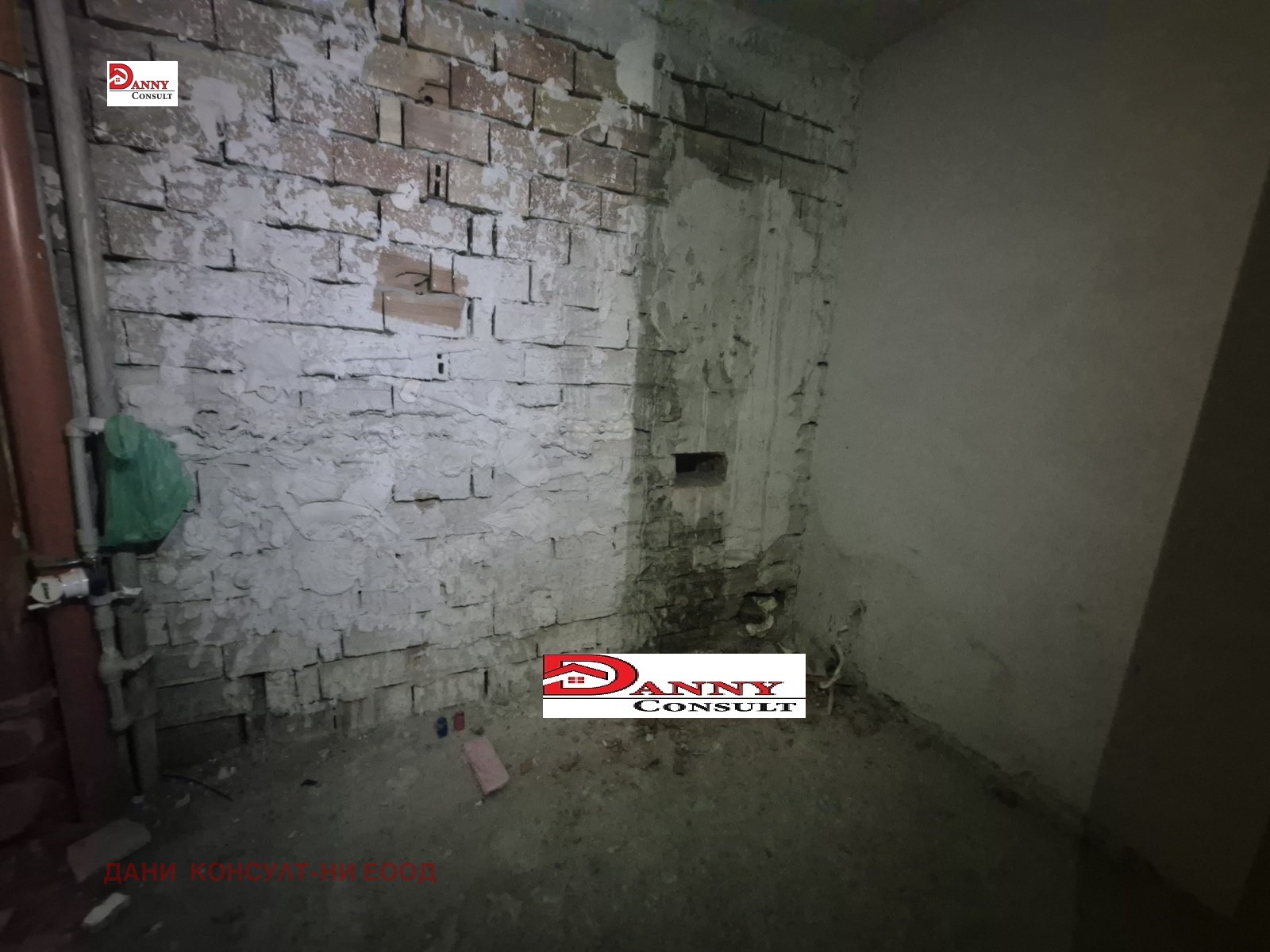 Продава 2-СТАЕН, гр. Велико Търново, Център, снимка 8 - Апартаменти - 54321475