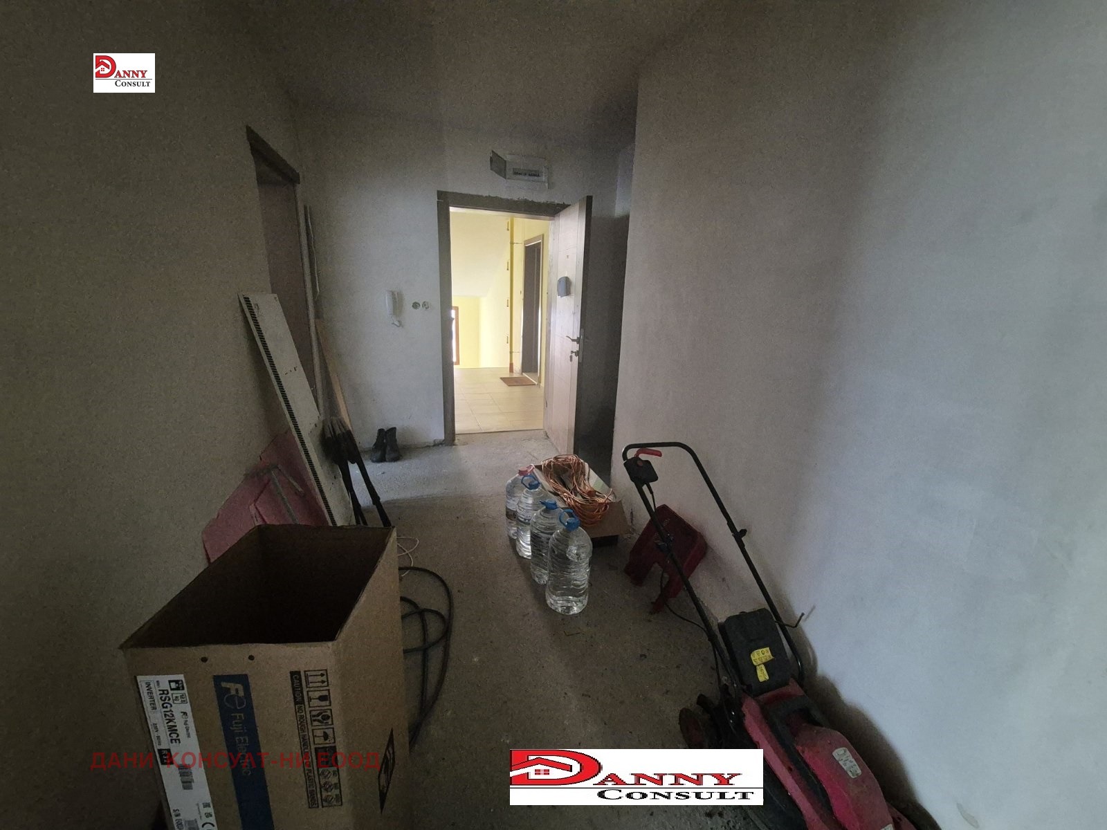 Продава 2-СТАЕН, гр. Велико Търново, Център, снимка 6 - Апартаменти - 54321475