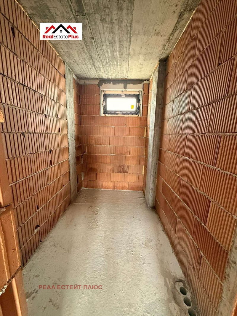 Продава КЪЩА в град Плевен, Широк център - 181 кв.м / 320 000 € » 625 865.60 лв., РЕАЛ ЕСТЕЙТ ПЛЮС