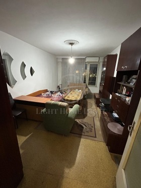 2 chambres Izgrev, Plovdiv 1