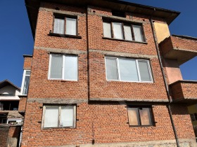 Продажба на имоти в гр. Панагюрище, област Пазарджик — страница 2 - изображение 4 