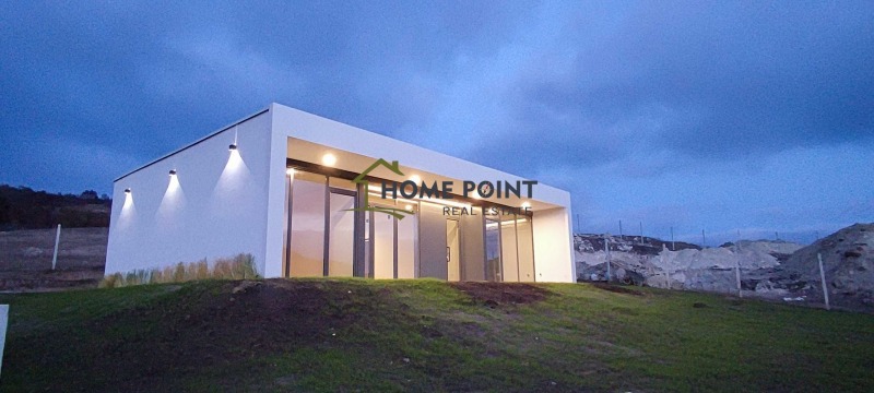 Продава  Къща област Варна , с. Оборище , 104 кв.м | 52846165