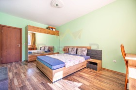 1 dormitorio Galata, Varna 5