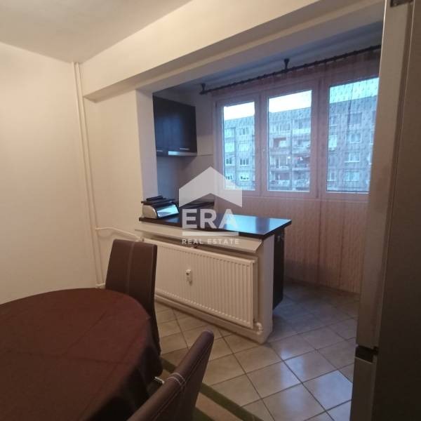 Продава 3-СТАЕН, гр. Перник, Изток, снимка 8 - Апартаменти - 52540114