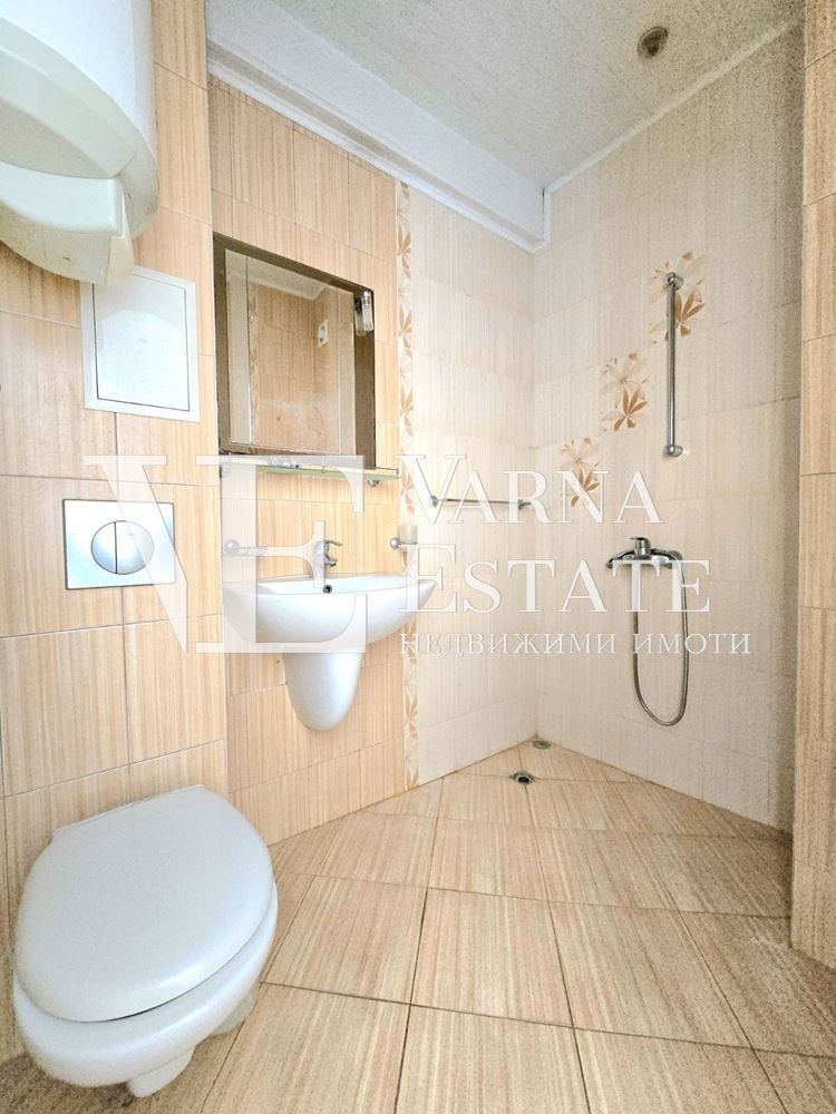 Продава 3-СТАЕН, гр. Варна, Базар Левски, снимка 13 - Апартаменти - 53812673