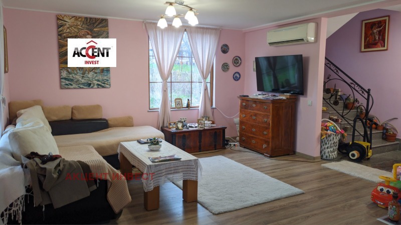 Продава КЪЩА, с. Климентово, област Варна, снимка 5 - Къщи - 52797950