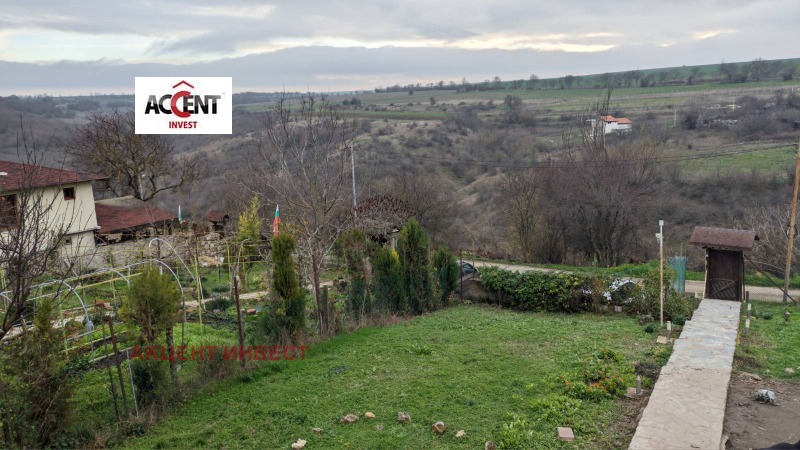 Продава КЪЩА, с. Климентово, област Варна, снимка 12 - Къщи - 52797950