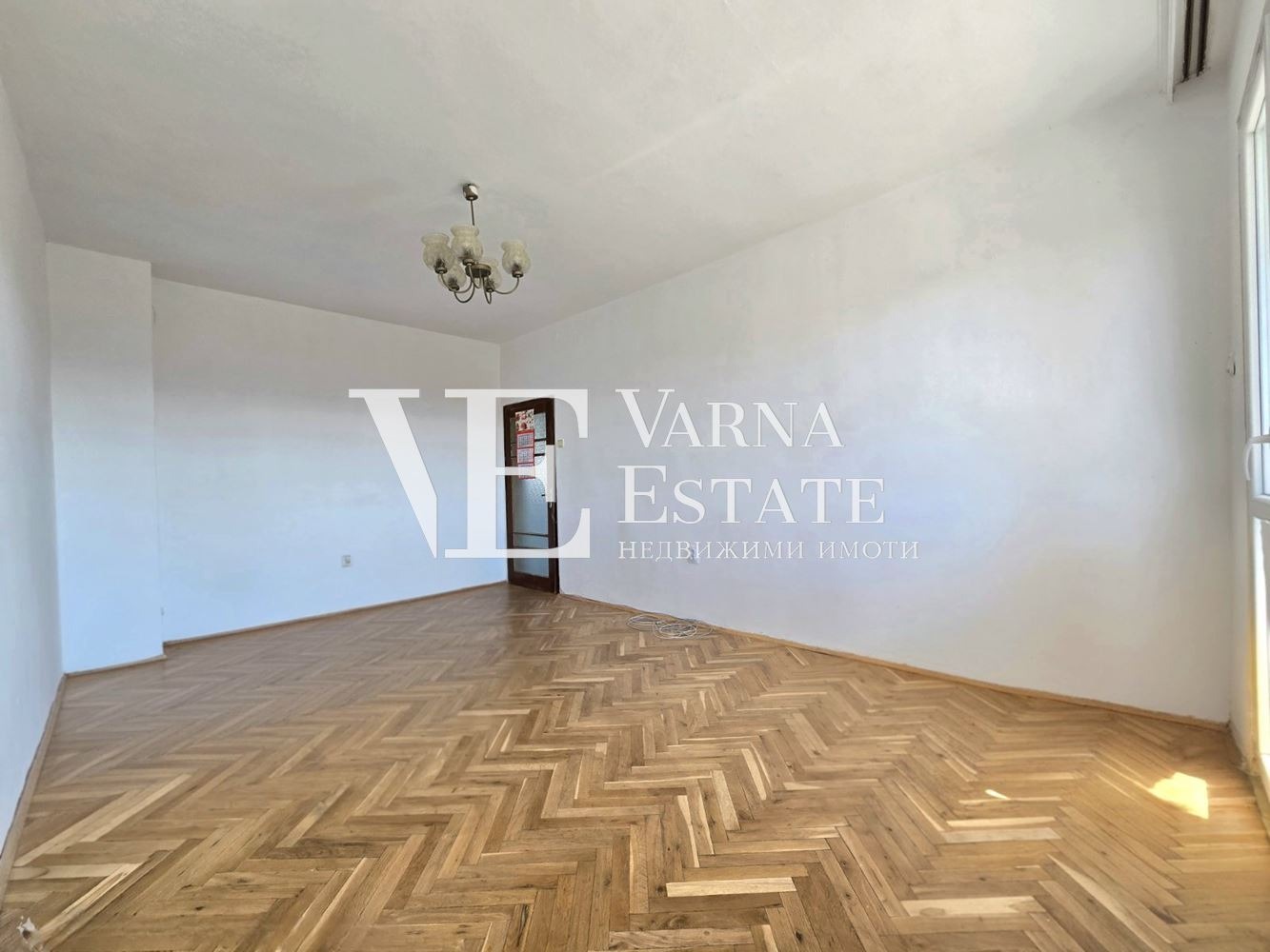 Продава 3-СТАЕН, гр. Варна, Базар Левски, снимка 2 - Апартаменти - 53812673