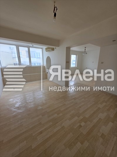 Προς πώληση  3 υπνοδωμάτια Βαρνα , Ποβεδα , 109 τ.μ | 70655684 - εικόνα [2]