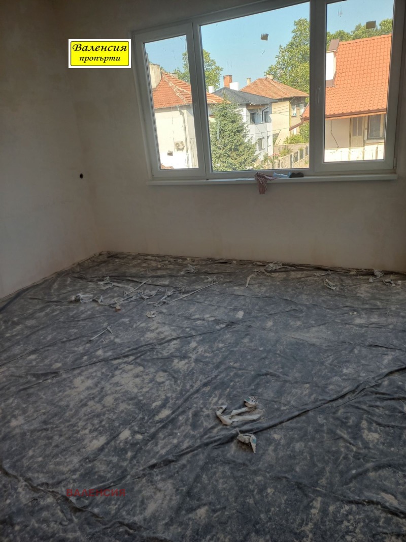 Продава  Етаж от къща град Враца , Център , 91 кв.м | 53688057 - изображение [2]