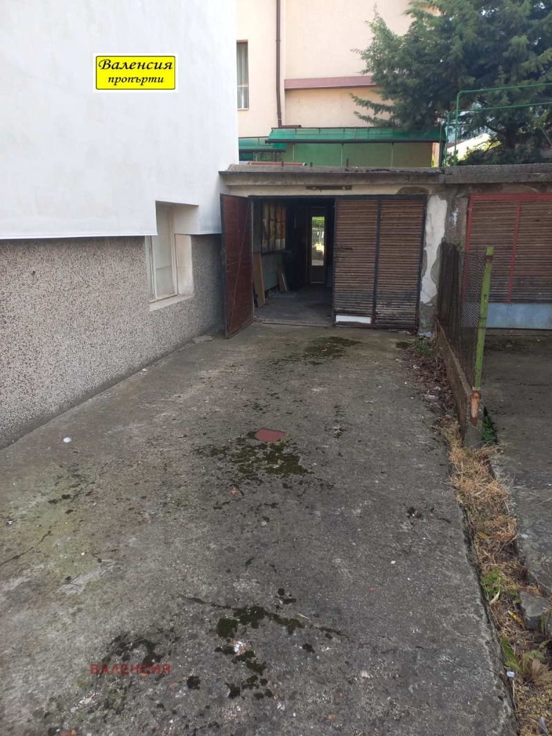 Продава  Етаж от къща град Враца , Център , 91 кв.м | 53688057 - изображение [8]
