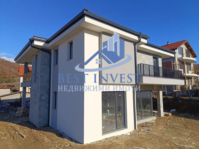 Продава КЪЩА, с. Еленово, област Благоевград, снимка 2 - Къщи - 52625000