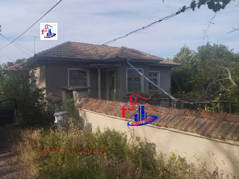 Продава КЪЩА, с. Мадара, област Шумен, снимка 2 - Къщи - 52498727