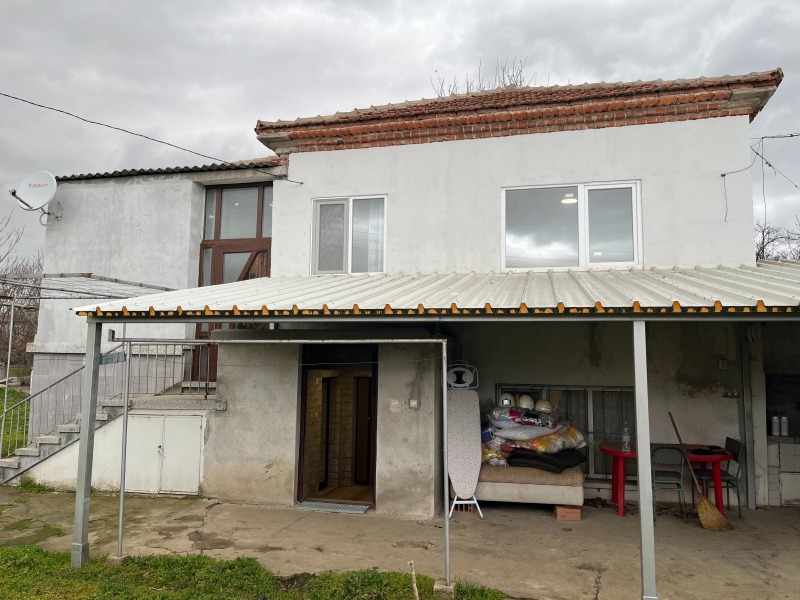 Продава КЪЩА, с. Кортен, област Сливен