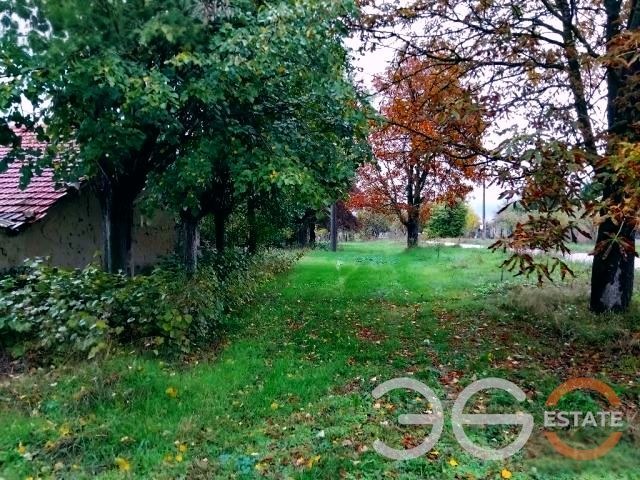 Продава КЪЩА, с. Царевци, област Варна, снимка 10 - Къщи - 54422543