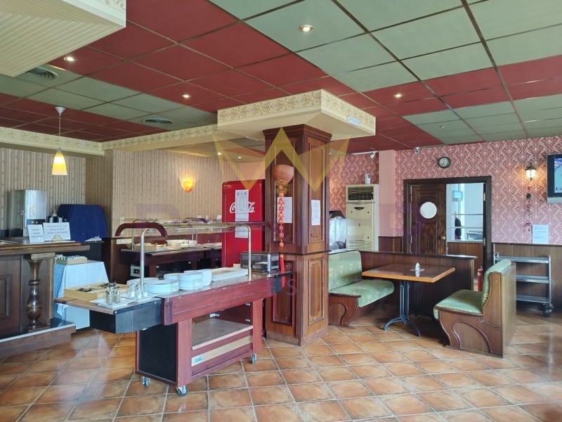 Продава  Заведение град Варна , к.к. Златни пясъци , 335 кв.м | 62233383 - изображение [10]