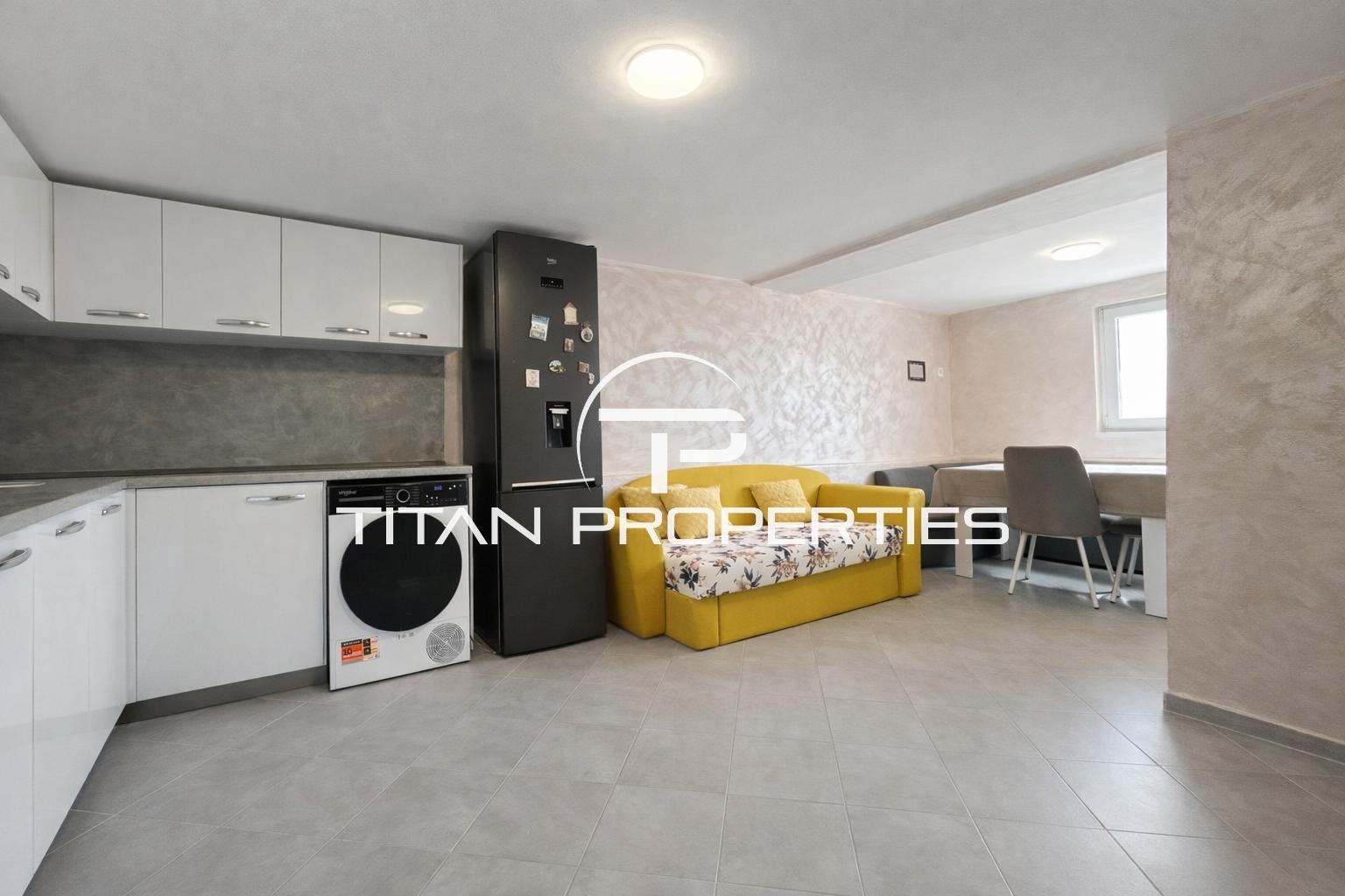 Продава КЪЩА, с. Маноле, област Пловдив