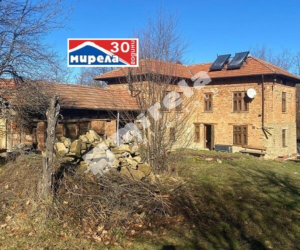 Продава  Къща, област Габрово, с. Големи Българени • 65 000 EUR • ID 80418729 — holmes.bg - [1] 