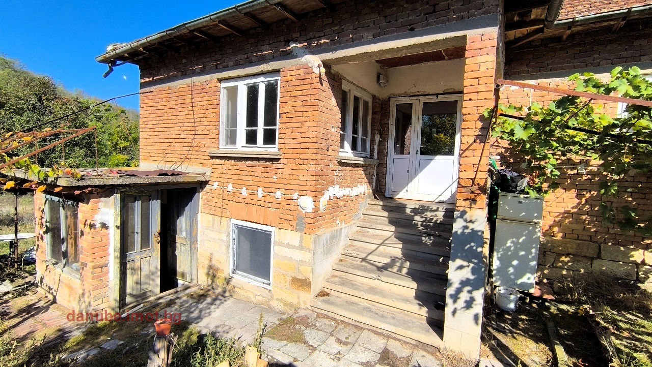 Продава КЪЩА, с. Костанденец, област Разград, снимка 11 - Къщи - 54426716