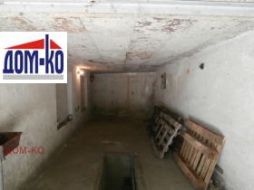 Продажба на имоти в Окръжна болница, град Пазарджик — страница 2 - изображение 4 