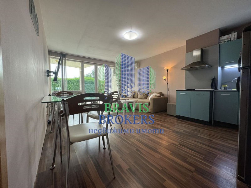 Продава  2-стаен, град Варна, Свети Никола •  158 990 € • ID 60926411 — holmes.bg - [1] 