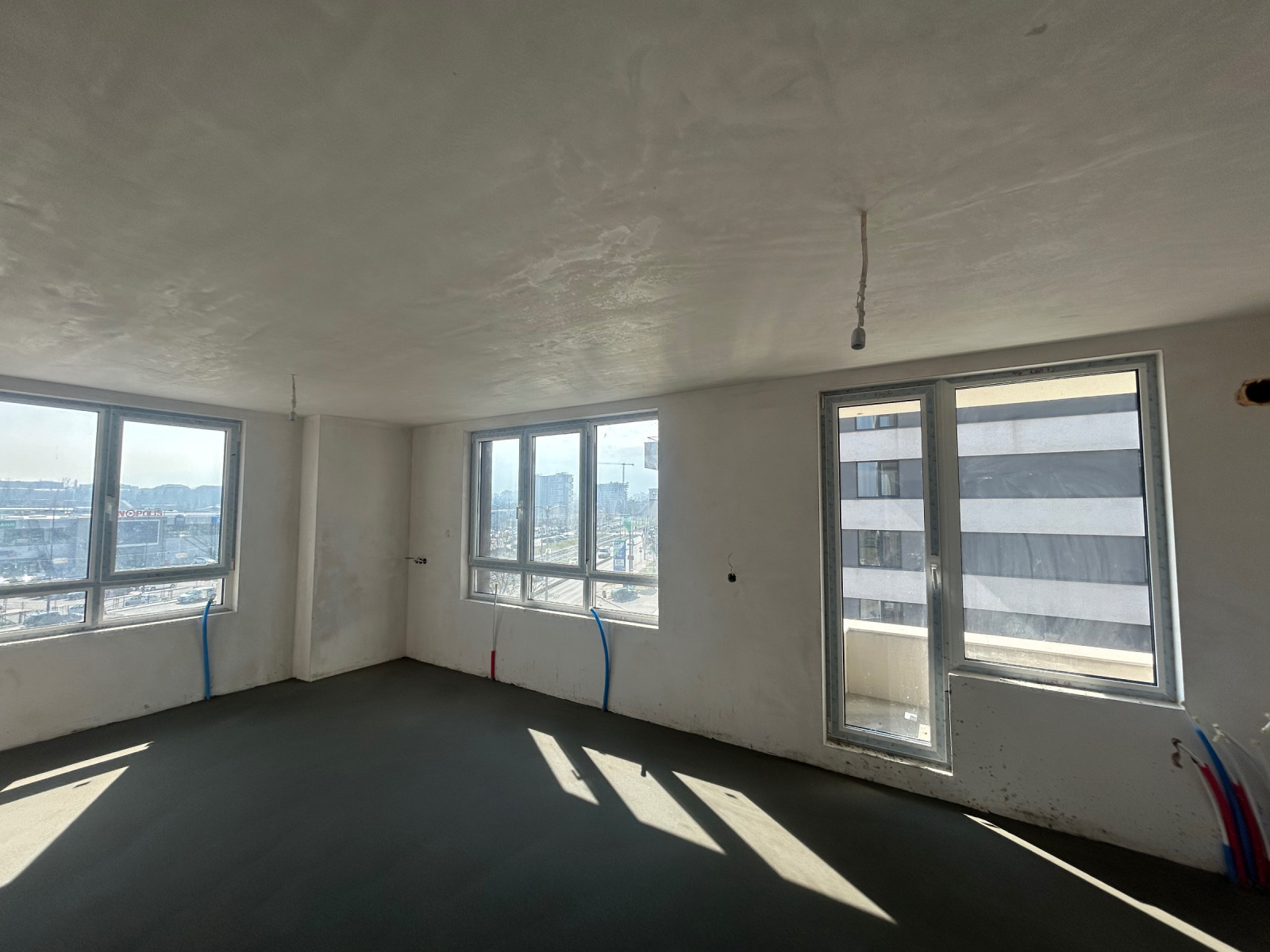 Продава 4-СТАЕН, гр. София, Красна поляна 2, снимка 2 - Апартаменти - 53735516