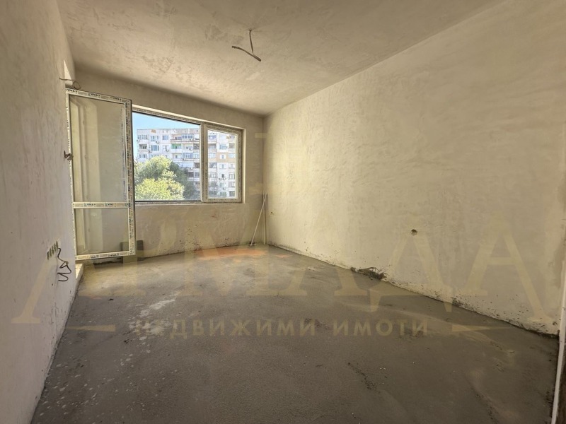 For Sale  1 bedroom Plovdiv , Hristo Smirnenski , 60 sq.m | 10094258 - image [2]