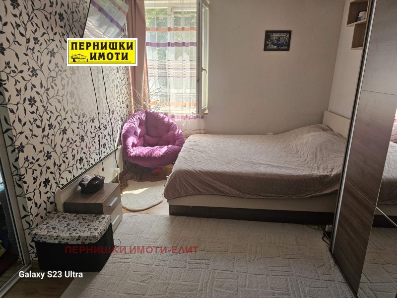 À vendre  1 chambre Pernik , Tvardi livadi , 64 m² | 98078014 - image [4]