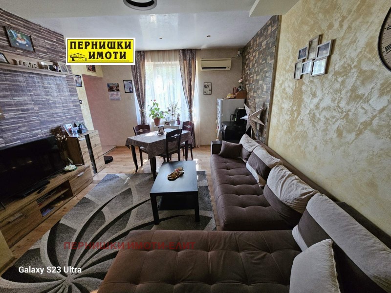 À vendre  1 chambre Pernik , Tvardi livadi , 64 m² | 98078014 - image [2]