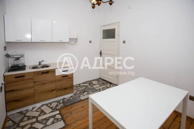 Myytävänä  2 makuuhuonetta Sofia , Tsentar , 85 neliömetriä | 11342350 - kuva [13]