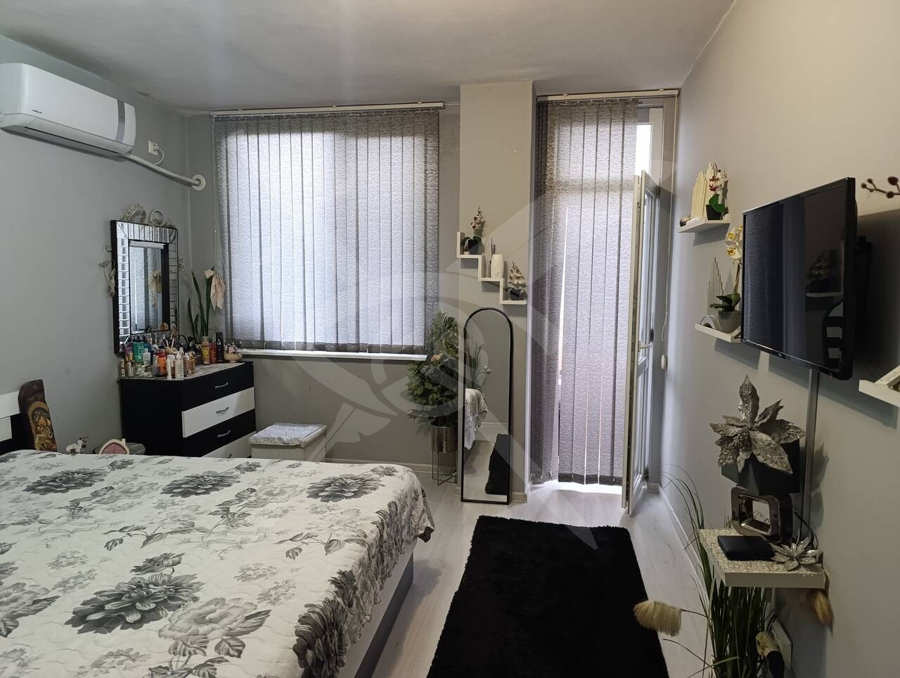 Продава МНОГОСТАЕН, гр. Стара Загора, Център, снимка 2 - Апартаменти - 56587626