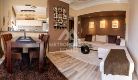 1 quarto Centar, Sofia