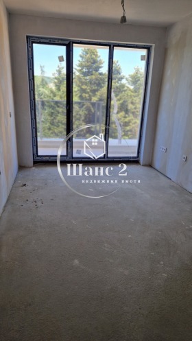 2 bedroom m-t Alen mak, Varna 13