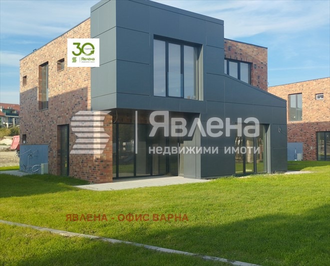 Продава КЪЩА, гр. Варна, Виница