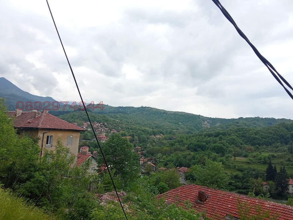 Продава 2-СТАЕН, с. Брежани, област Благоевград, снимка 3 - Апартаменти - 53763052