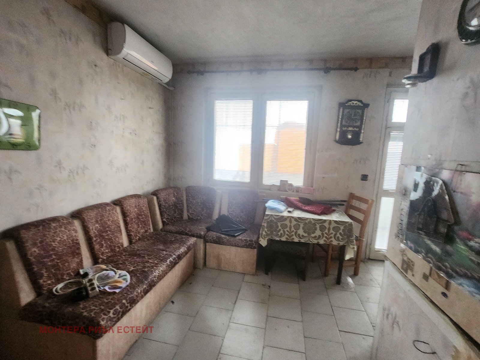 Продава 3-СТАЕН, гр. Варна, Конфуто, снимка 2 - Апартаменти - 53570661