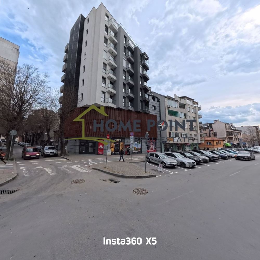 Продава 4-СТАЕН, гр. Варна, Зимно кино Тракия