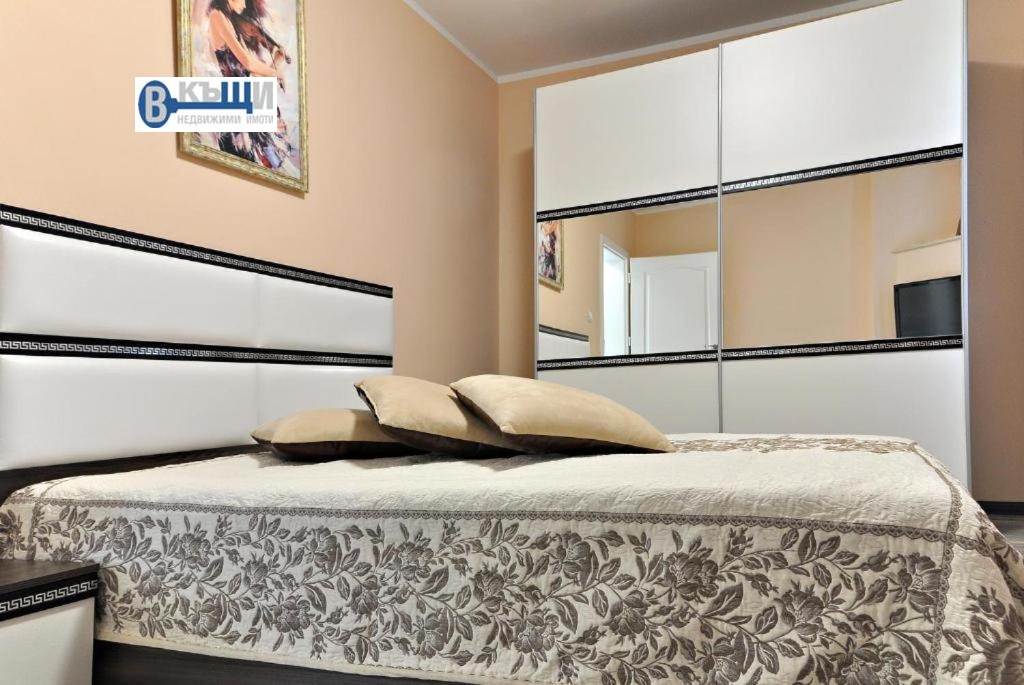Продава ЕТАЖ ОТ КЪЩА, гр. Велико Търново, Стара част, снимка 9 - Етаж от къща - 56325058