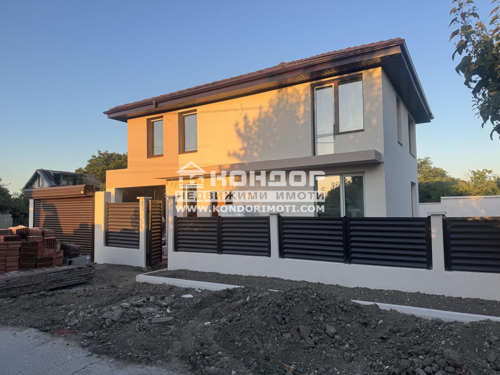 Продава КЪЩА, с. Труд, област Пловдив